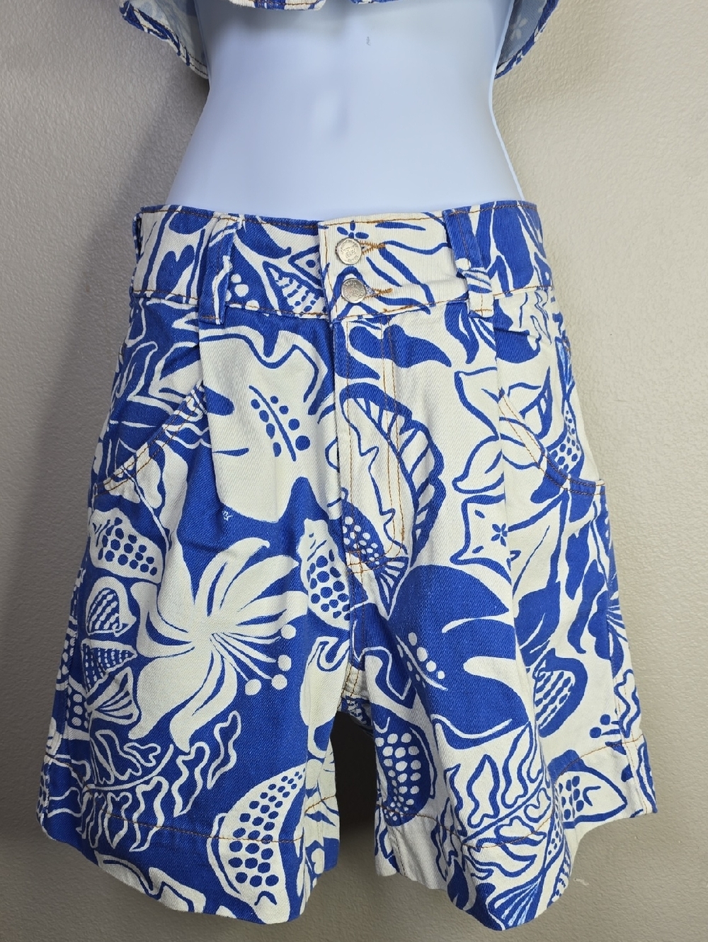 Farm Rio Denim  Blue & White Tropical Two-Piece Crop Top and Shorts Set Size S - Picture 4 of 14